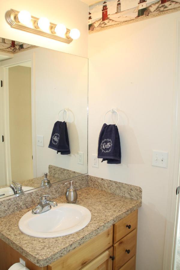 3 Queen Beds, 1 Twin Bed, 2 Rooms, 1 And A Half Bath, Self Check-In, Flexcation Equipped ไอดาโฮฟอลส์ ภายนอก รูปภาพ